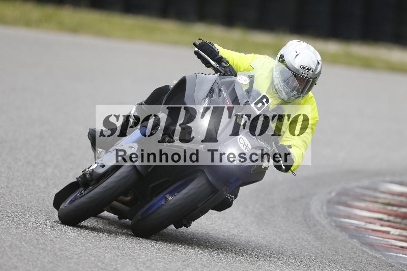 /Archiv-2024/13 22.04.2024 Plüss Moto Sport ADR/Einsteiger/6